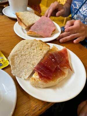 La Bodeguita De Sierpes