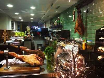 El Almacén Gastro Bar