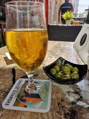 El Almacén Gastro Bar