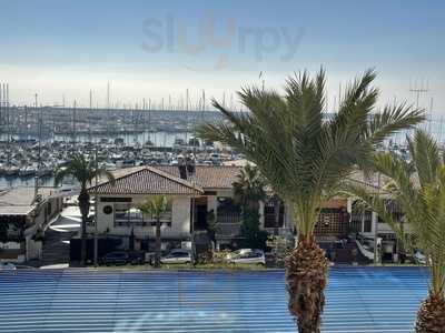 El Puerto Restaurante