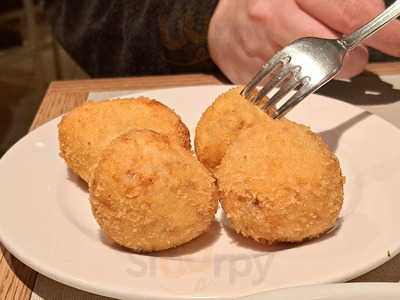 El Mercader De L'eixample