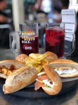 Cerveceria 100 Montaditos
