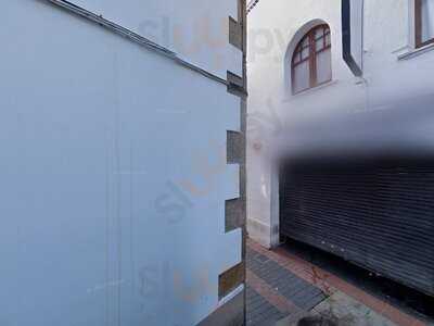 Papa Tapa Steak House Halal