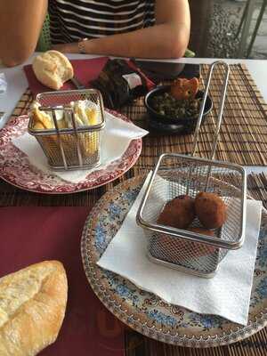 Bodeguita Tomate Y Sal