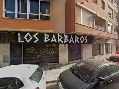 Los Bárbaros Bar De Tapas