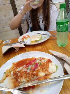 Cantina El Calambrito