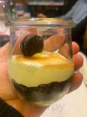 Monumental Restaurant