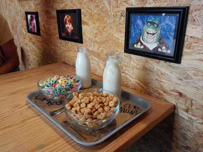 Cereal Hunters Café