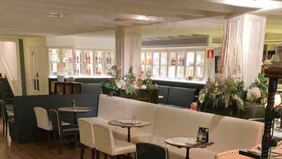 Restaurante All In One