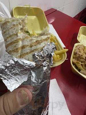 Desi Naan Kebab Indian Takeaway