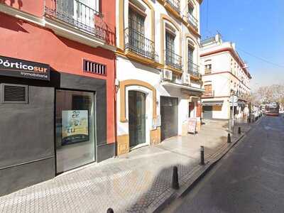 Desi Naan Kebab Indian Takeaway