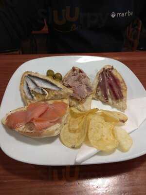 Sa Trobada D'es Bon Gust