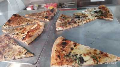 Pizza Al Trancio