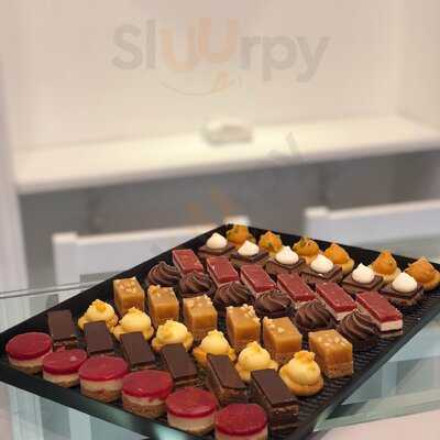 Pasteleria La Belle Vie