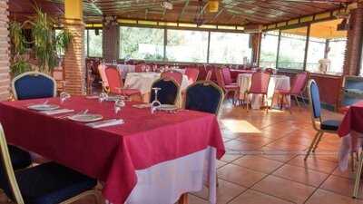 Restaurante Los Pinos Del Coto - Photo 8