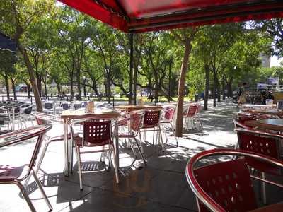 Beerland: Cervecería & Restaurante En Zaragoza