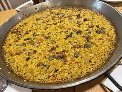 Tomad Y Comed Restaurante