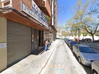 Tomad Y Comed Restaurante