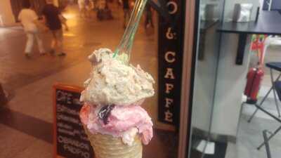Ferretti Gelato E Caffe