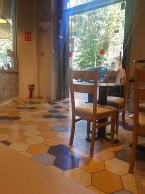 Marti Creative Café