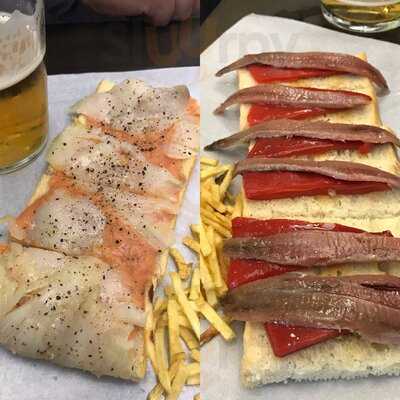 Bodega Y Abaceria Casa Adriano