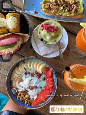 Alsur Café & Backdoor Bar