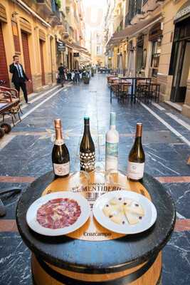 Taberna El Mentidero