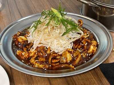 La Taula De Yoon Valencia