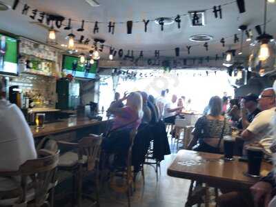 Nelly Mc's Irish Bar