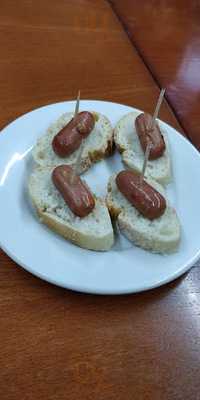 Cafeteria J Y N Coll D'en Rabassa