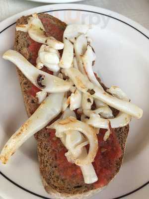 Cafeteria J Y N Coll D'en Rabassa