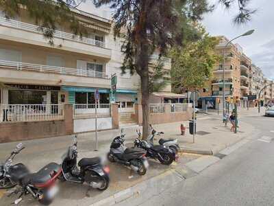 Cafeteria J Y N Coll D'en Rabassa