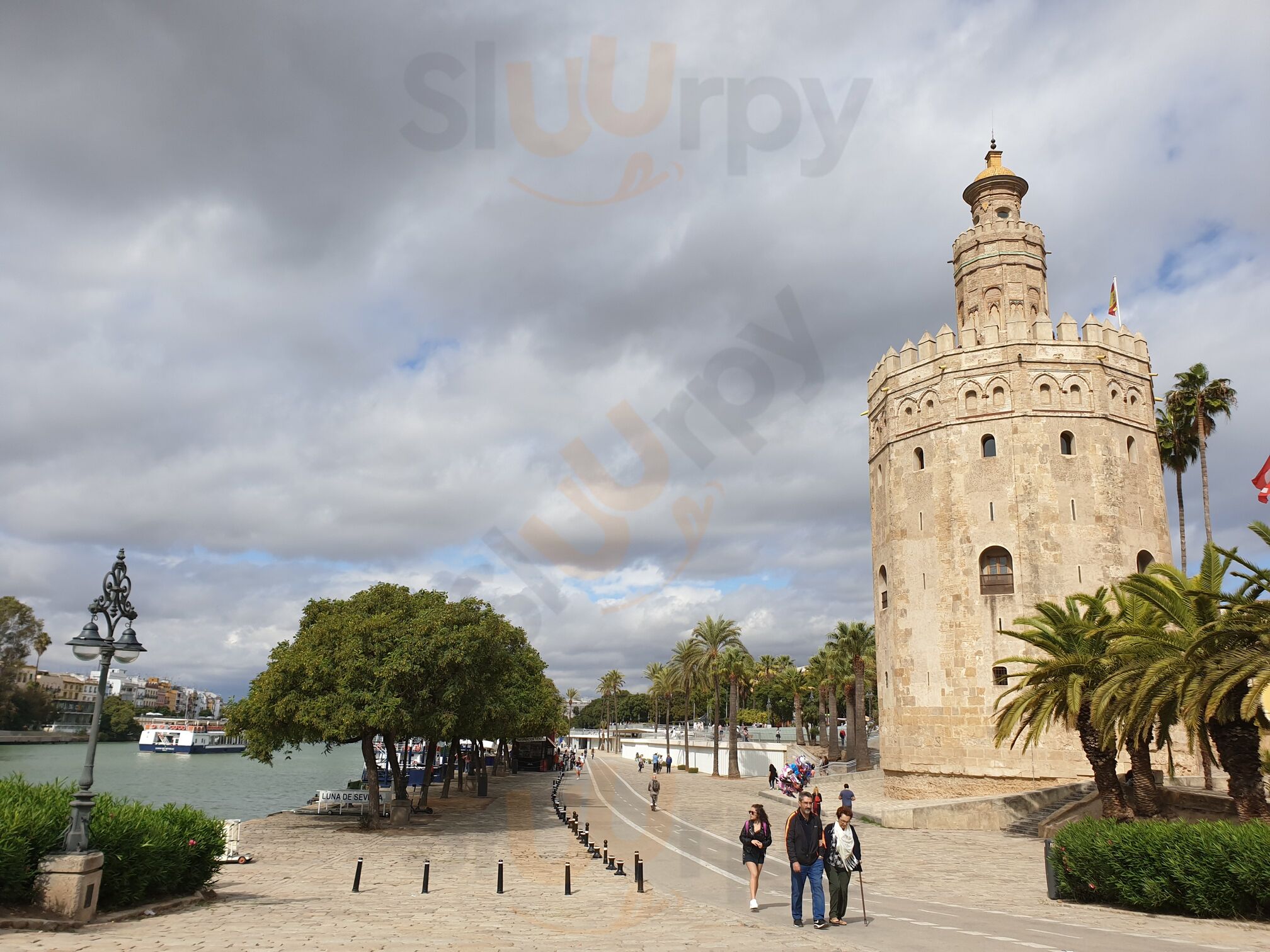 Cafeteria Asuncion 3