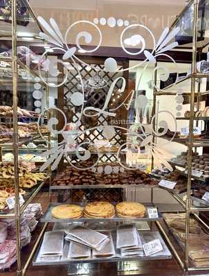 Pasteleria Los Angelitos