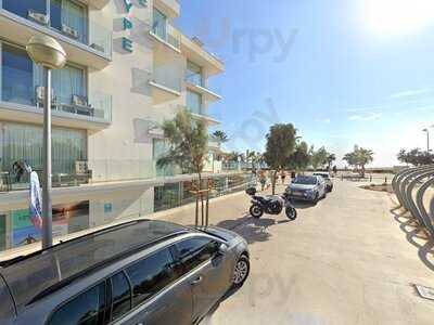 Feng Shui Beach Club