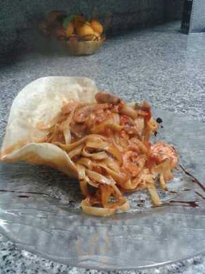 Fellini Due, Molinar