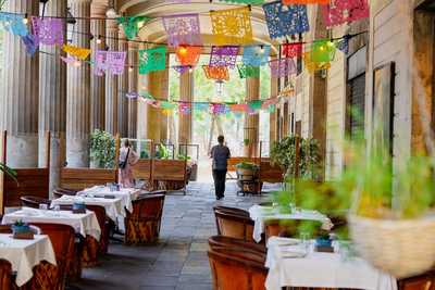 Oaxaca Cuina Mexicana - Restaurante Y Mezcalería