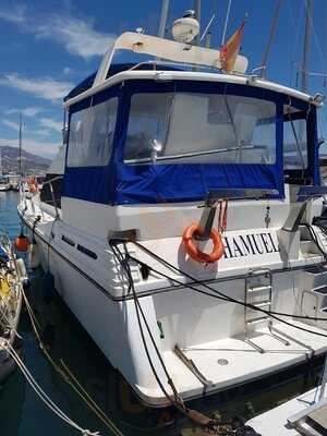 Scubies Bar & Chamuel Boat Trips