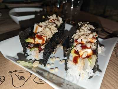 Sahoko - Hawaiian Poké & Japanese Fusion