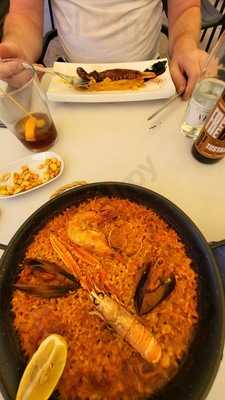 Peixateries Velles Del Mar A La Taula