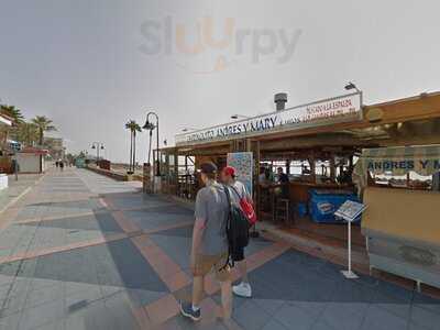 Andres Y Mary Chiringuito