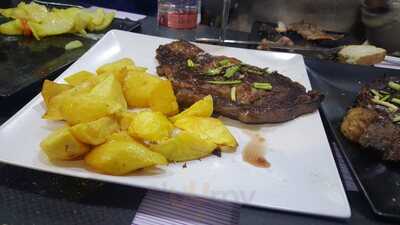 El Mosset Cafe I Tapes