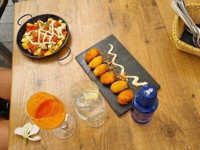 Almiranta Tapas-restaurante