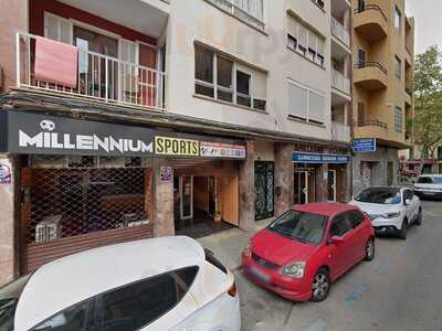 Delorean Vintage Bar