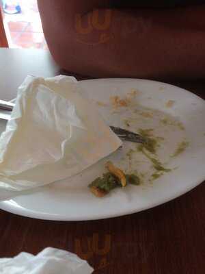 Bar C. B's-los Toneles