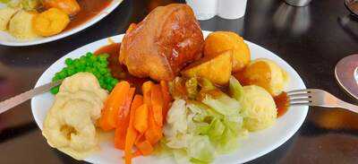 Bar C. B's-los Toneles