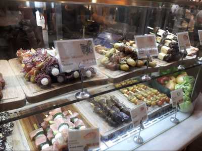 Bar Mercado Juan Luis