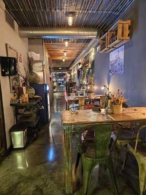 El Kiosko Barcelona - Photo 7