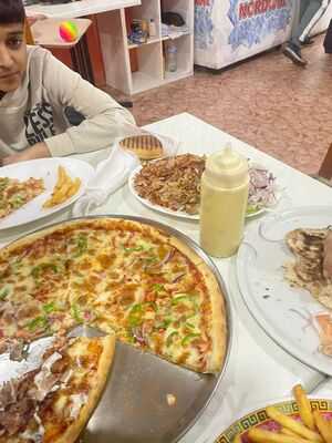 Al Qamar Kebab Y Pizzería Comida Hindú