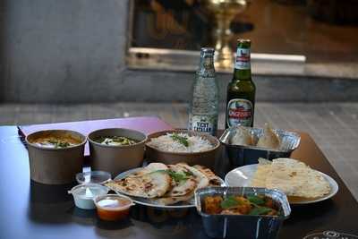 Restaurant Hola Nepal